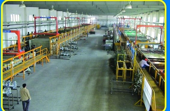 AC220V इलेक्ट्रोप्लेटिंग विनिर्माण लाइन उच्च प्लेटिंग एकरूपता प्राप्त करने में सक्षम